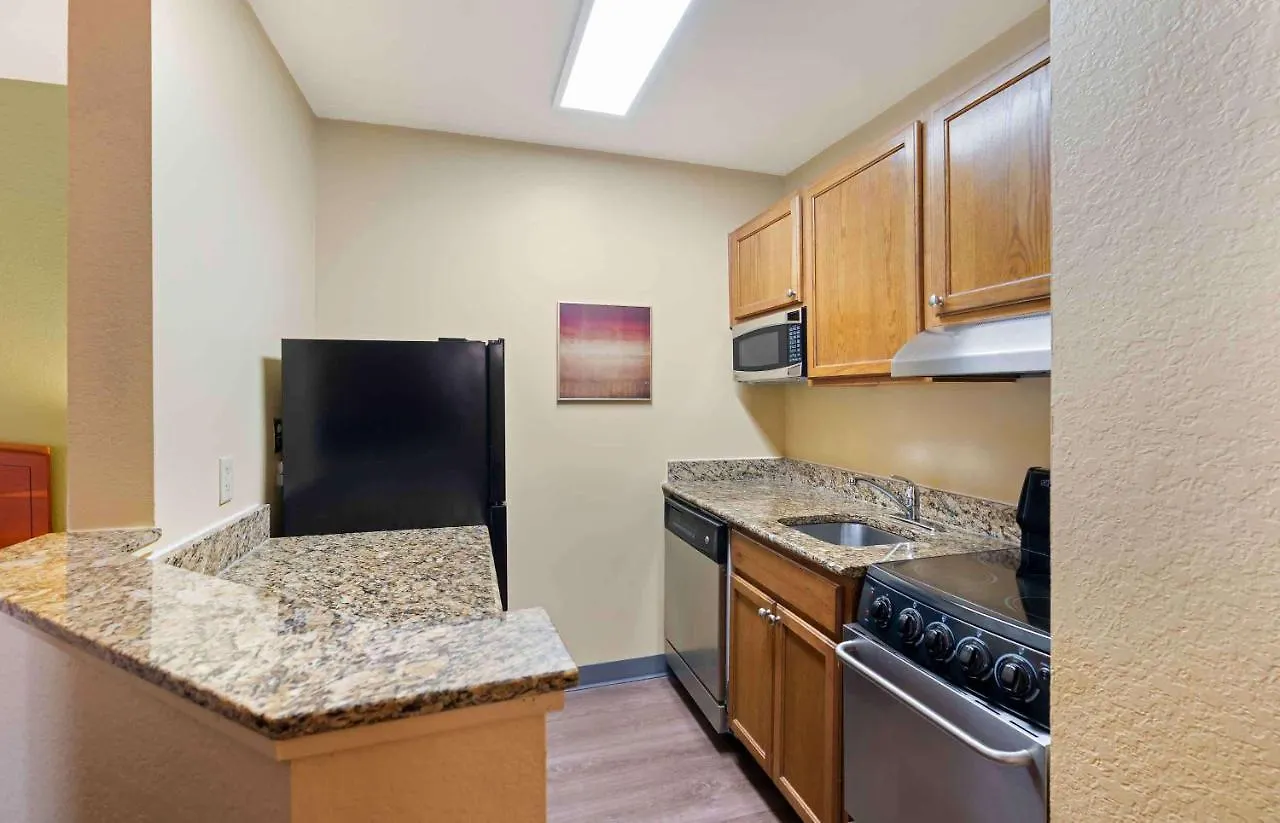 Extended Stay America Suites - Norfolk - Virginia Beach Hotel