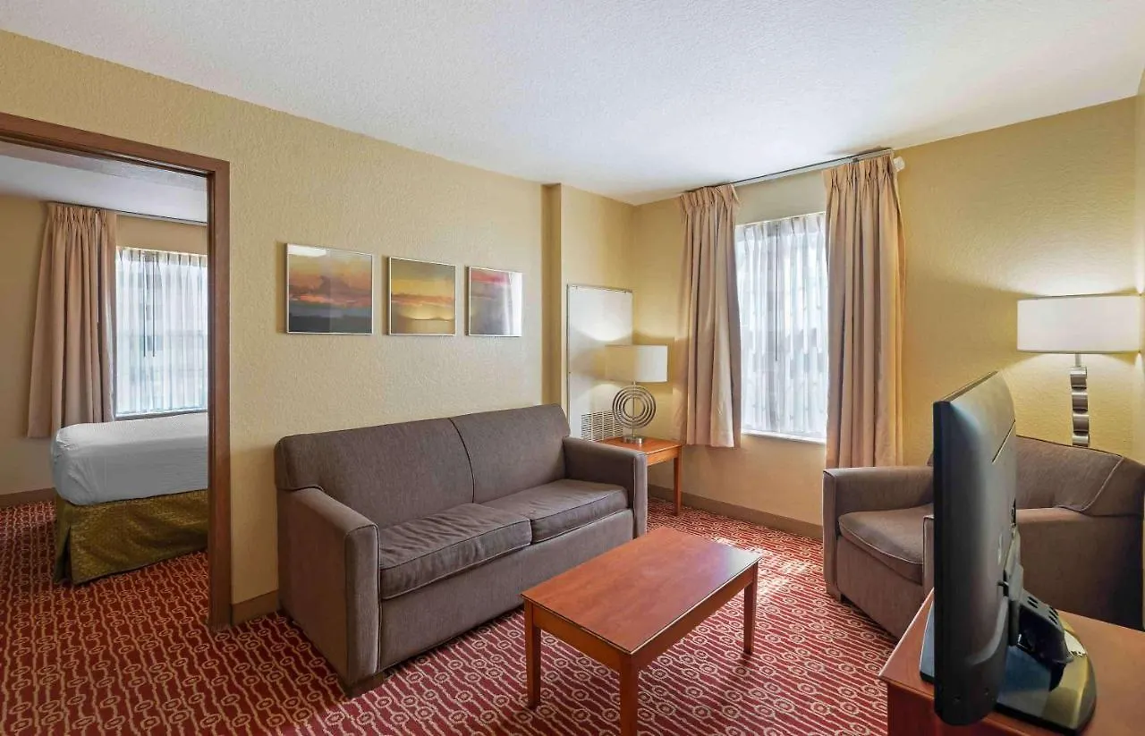 Extended Stay America Suites - Norfolk - Virginia Beach