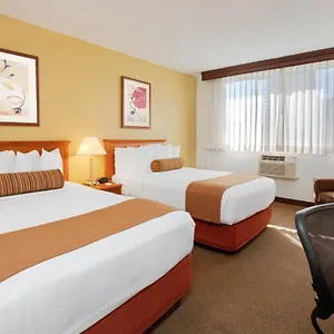 The Loyal Hotel Seattle